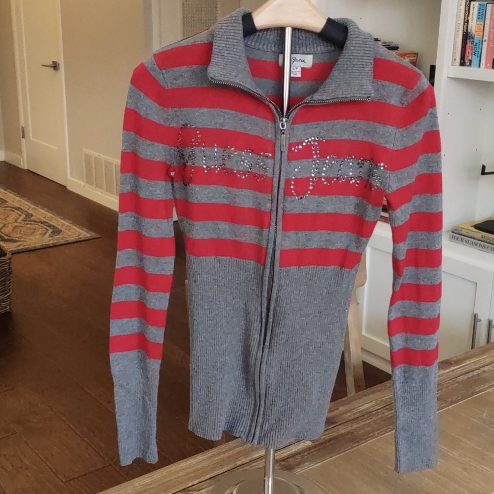 Guess small (juniors) zip up cardigan